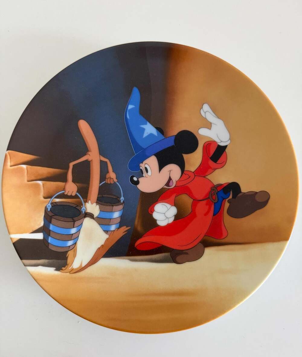 Disney Fantasia The Mischievous Apprentice Knowles Plate 6511B Box COA 1990